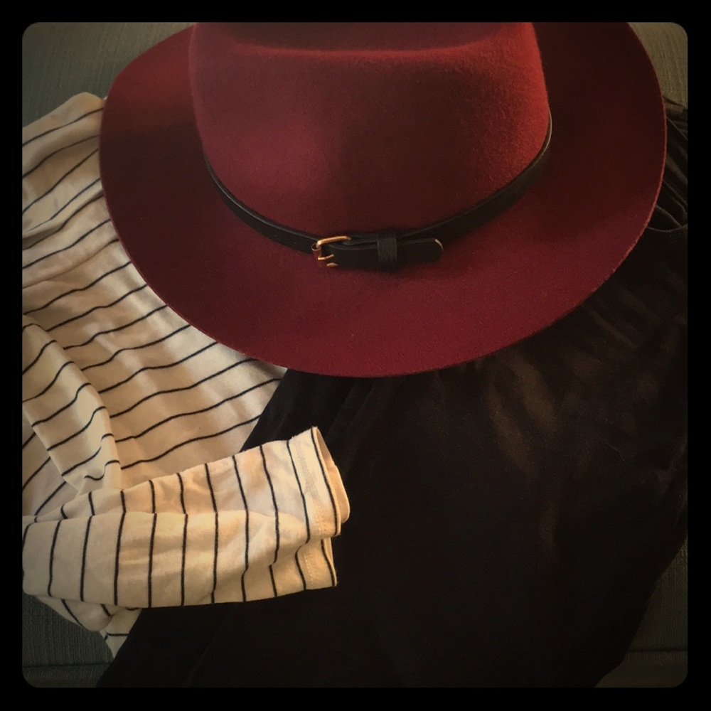 Burgundy Floppy Wool Hat